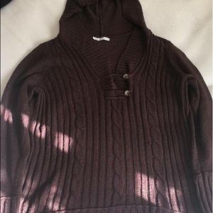 Women’s brown sweater